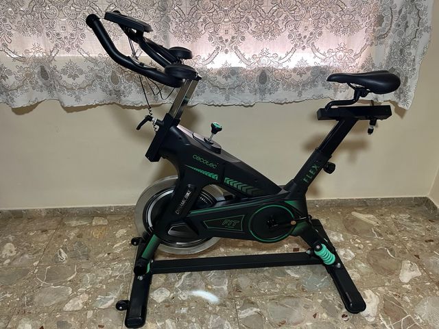 Bicicleta Estática Cecotec Dynamic Bike