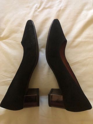 Zapatos de tacón Frank negros de ante
