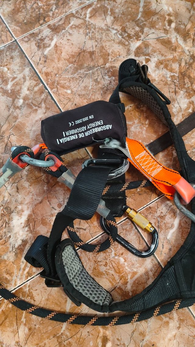 Arnés profesional Gravity Plus