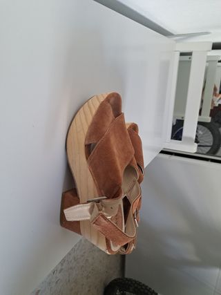 Sandalias de cuña de verano