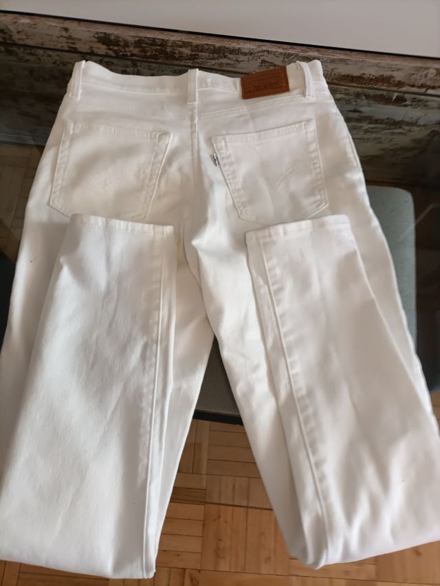 Levi's 724 Mujer Blancos