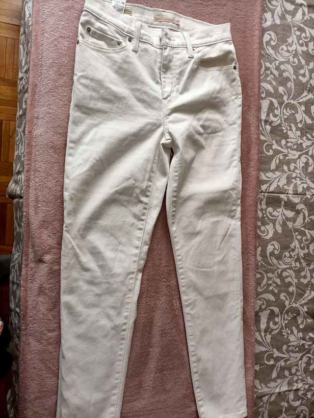 Levi's 724 Mujer Blancos