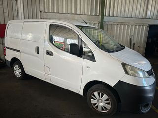Nissan NV200 2016