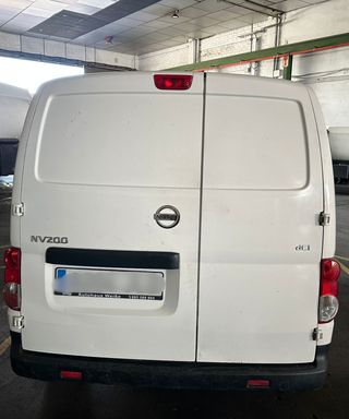 Nissan NV200 2016
