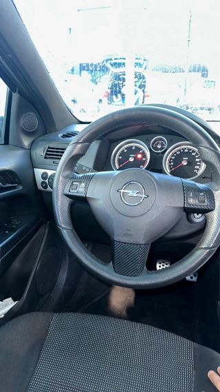 Opel Astra 2006