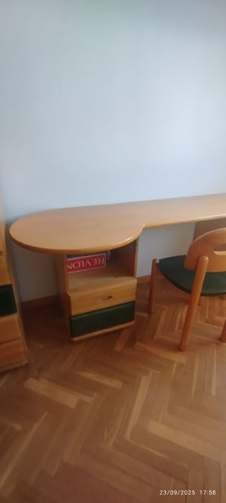 Habitación juvenil pino macizo