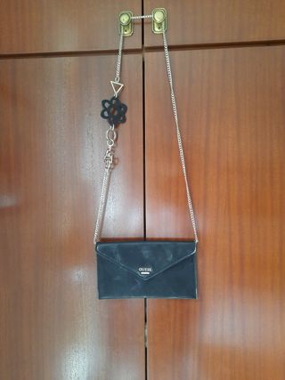 Bolso de mano Guess negro