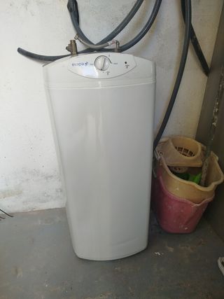 Depósito agua Edesa 50L