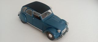 Maqueta Coche Escala 1:18