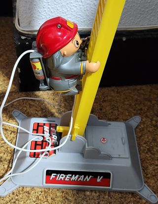 Bombero Fire Man V antiguo TPS Taiwan de LATA