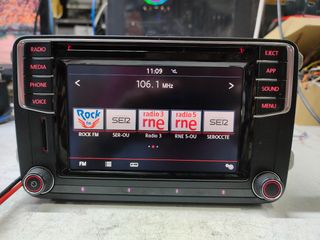 Radio Monitor 5K7 035 200 L