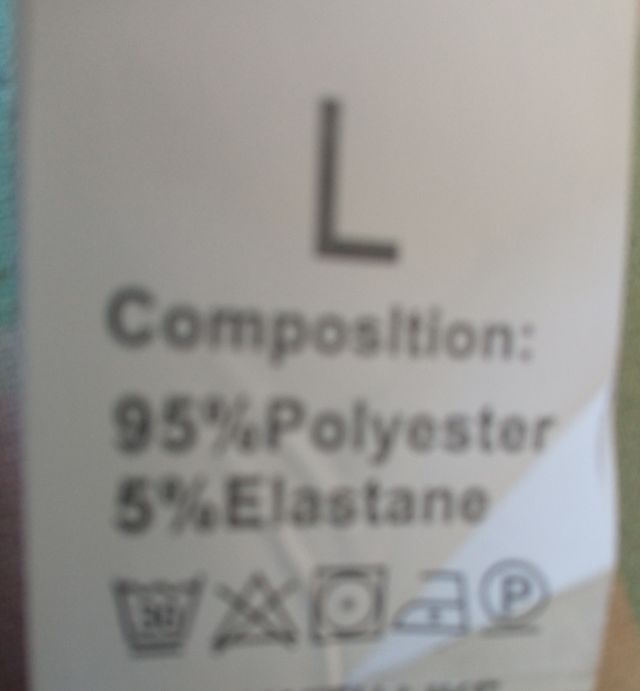 Camiseta azul con estampado freedom