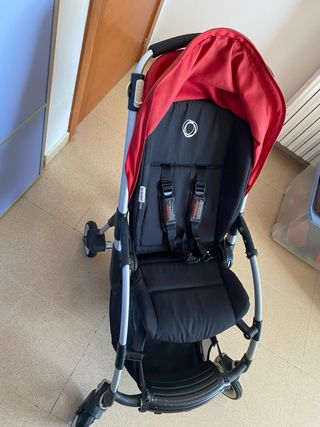 Carrito Bugaboo Bee Rojo/Negro + Funda Lluvia