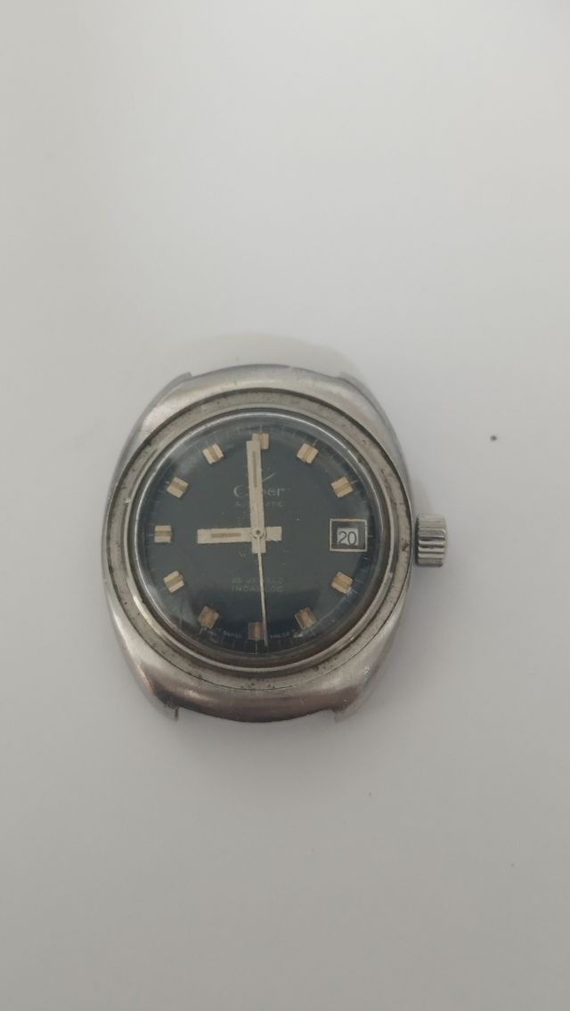 Reloj Clipper automático, funcionando.