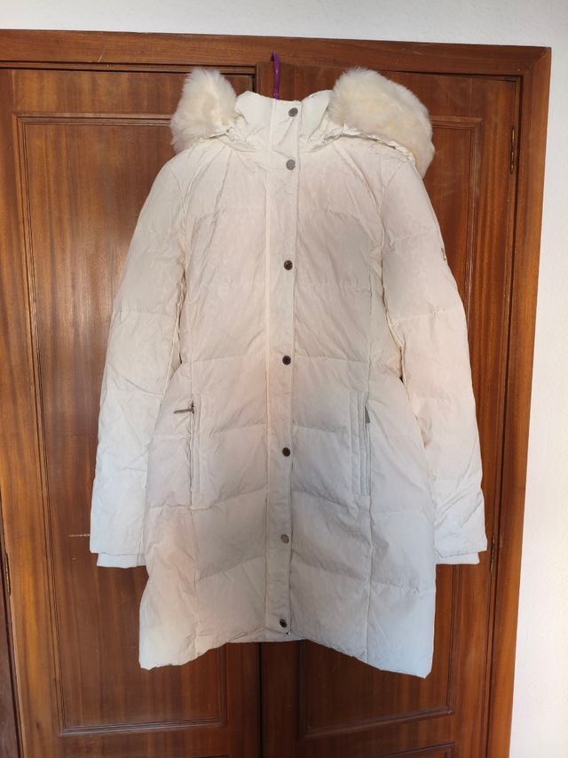 Abrigo blanco de Morgan