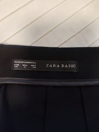 Falda tubo negra