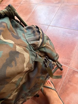 Mochila de caza con silla plegable