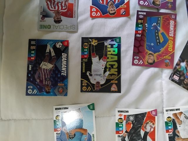 Cartas Fútbol, Pokémon y Nergys Variadas