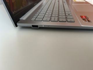 Portátil Asus Vivobook Plata