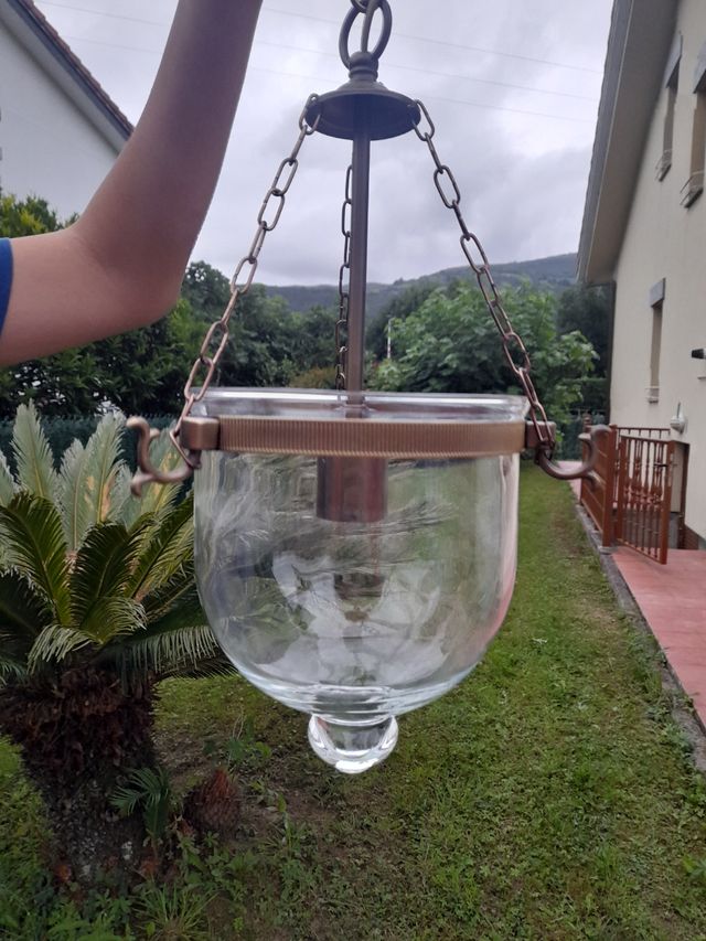 Lámpara colgante cristal y metal dorado