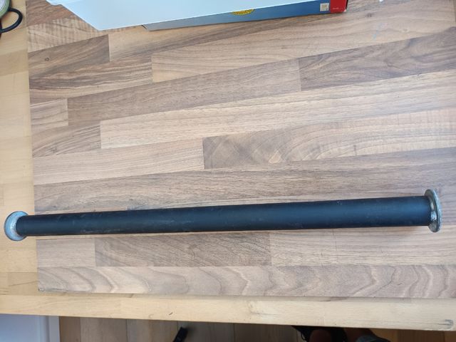 Barra dominadas para puerta