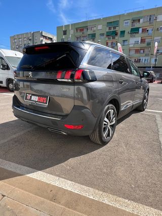 Peugeot 5008 2017