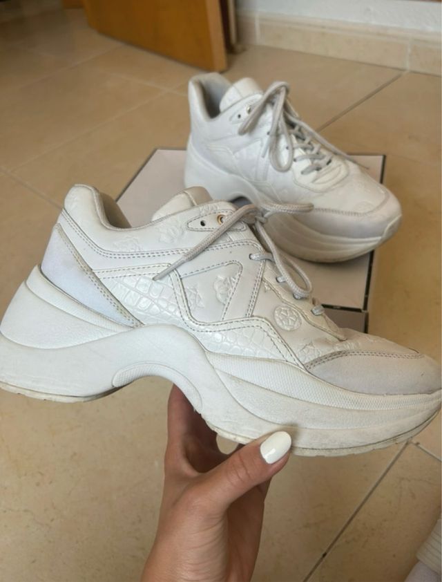 Zapatillas Guess Blancas