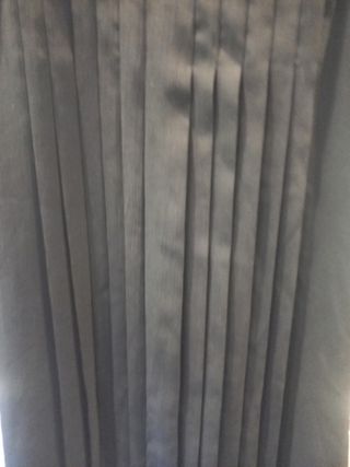 Vestido plisado Adolfo Domínguez negro