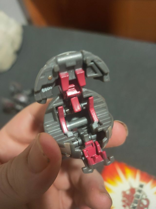 Bakugan Helios Maximus Incompleto