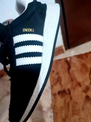 Zapatillas Adidas Iniki