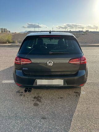 Volkswagen Golf gte 2015