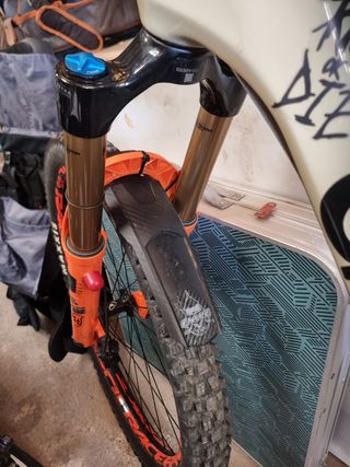 Bicicleta Enduro GT Force 2024