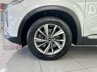 HYUNDAI SANTA FE 2.2 CRDI TECNO 200CV AUTO. AWD 7 