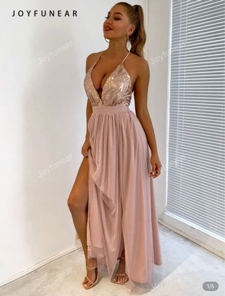 Vestido de fiesta rosa pálido con lentejuelas