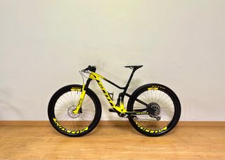 SCOTT SPARK RC WORLD CUP T-S FULL CARBONO