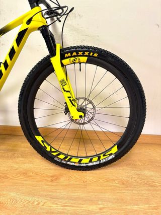SCOTT SPARK RC WORLD CUP T-S FULL CARBONO