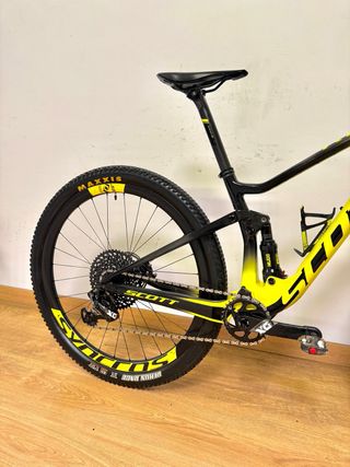 SCOTT SPARK RC WORLD CUP T-S FULL CARBONO