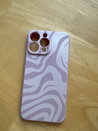 Funda iPhone 15 Pro Max Morada Cebra