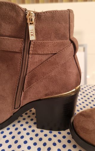 Botines Xti Marrones Talla 39 nuevos