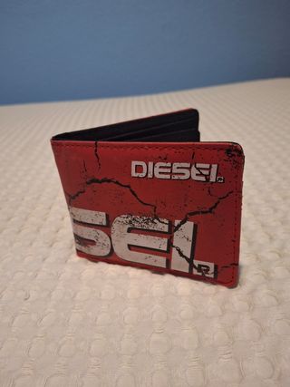 Cartera Diesel Roja