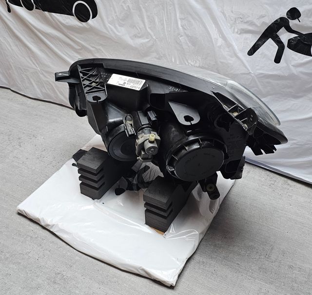 26010BR00B FARO DERECHO NISSAN QASHQAI (J10)