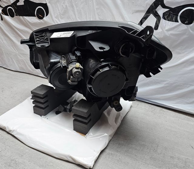 26010BR00B FARO DERECHO NISSAN QASHQAI (J10)