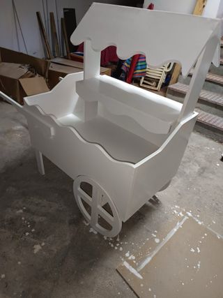Carro para celebraciones blanco
