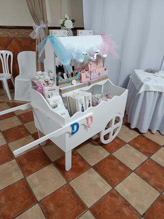 Carro para celebraciones blanco