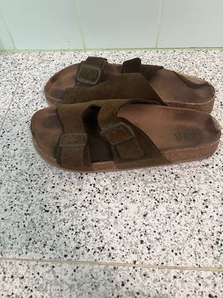 Sandalias Zara ante verde militar talla 41