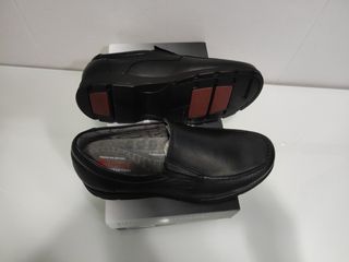 Zapatos Fluchos Negros