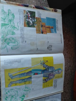 Álbum de Cromos Caballeros y Castillos
