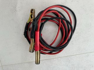 Pinzas de arranque para coche