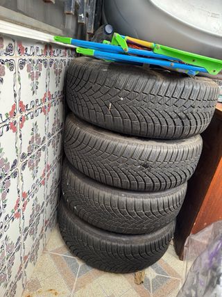 Neumático 205/60 R16 92H