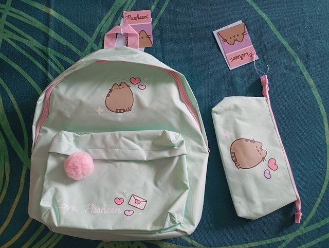 Mochila y Estuche Pusheen Mint